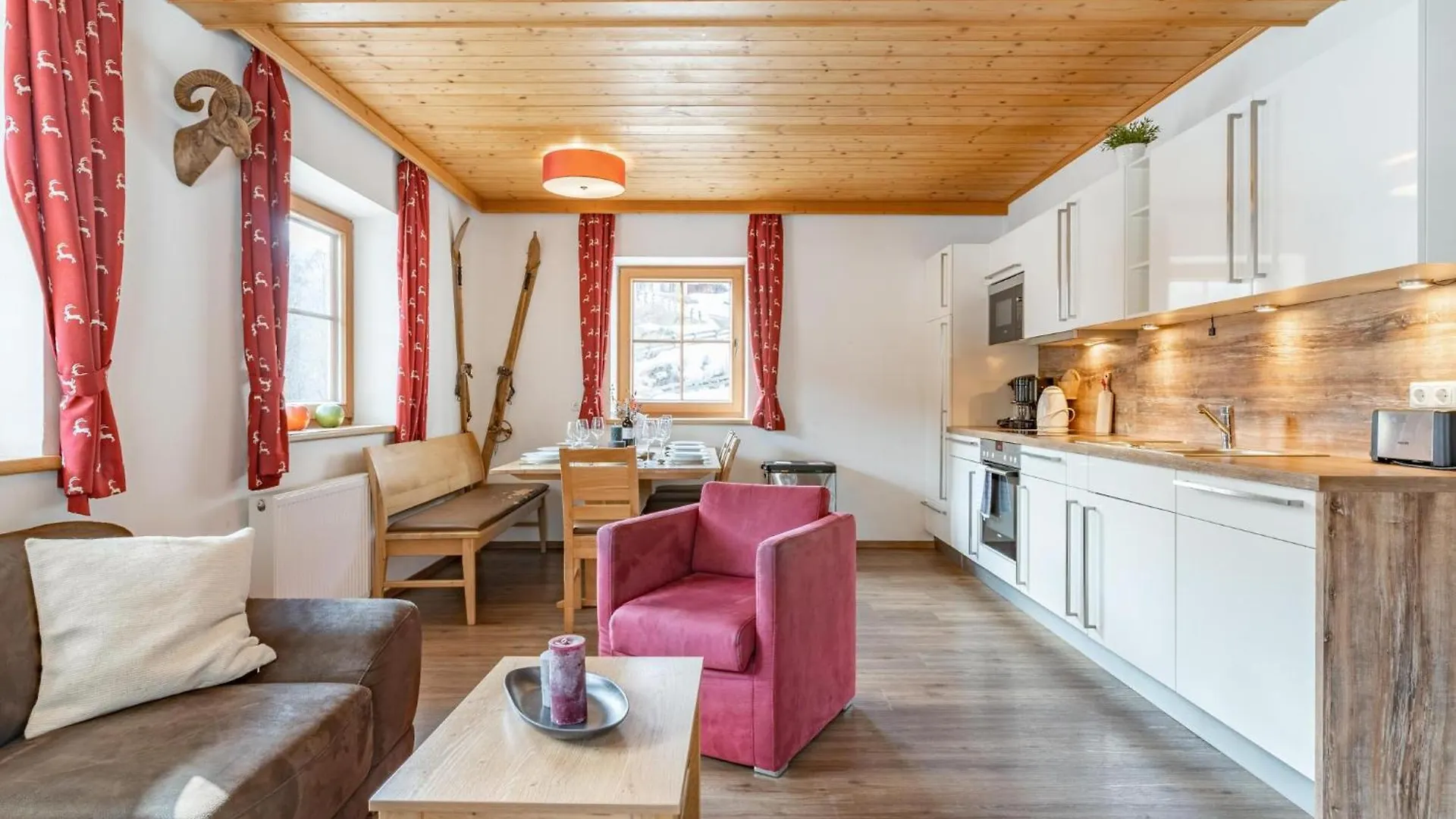 Appartement Alpensteinbock Saalbach B 0*, Saalbach-Hinterglemm